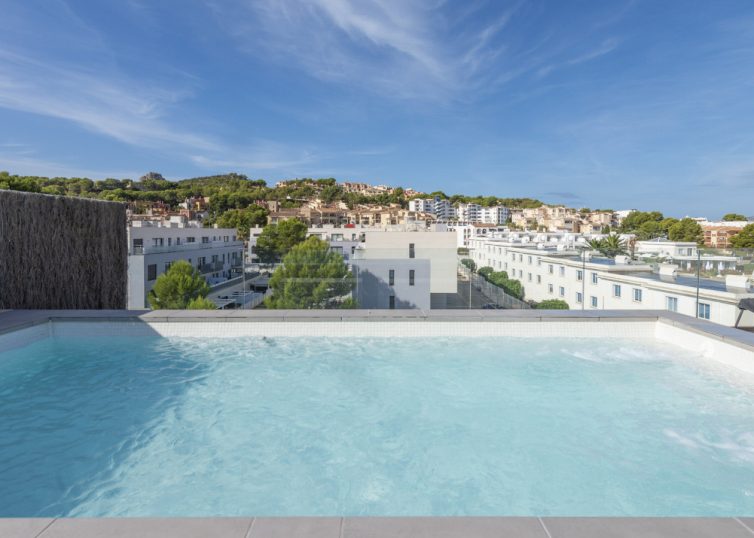 5143 Modernes Penthouse in Santa Ponsa mit privatem Pool & Bergblick 26