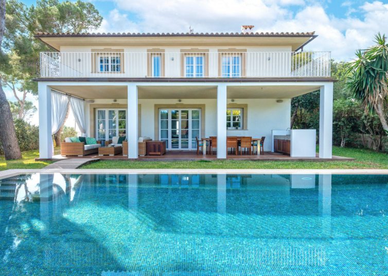 V-4401 Elegante Villa in Costa d'en Blanes mit fantastischem Meerblick und großem Garten