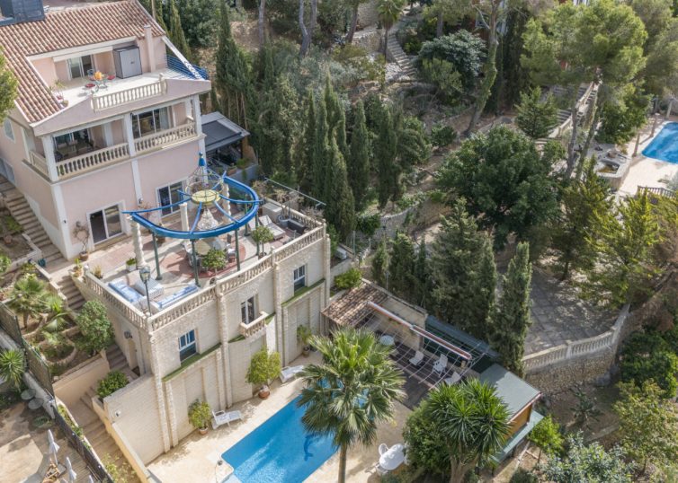 5014 INVESTITION! Mediterrane Villa in Costa d'en Blanes mit grosser Poolterrasse viel Potenzial 2