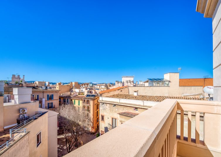 5130-125 Duplex Penthouse in Palma mit riesen Terrasse und herrlichem Ausblick 16