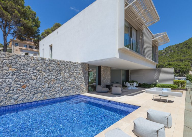 5123 Elegante Villa in Cala Llamp mit Meerblick und  Pool in exklusiver Anlage 1