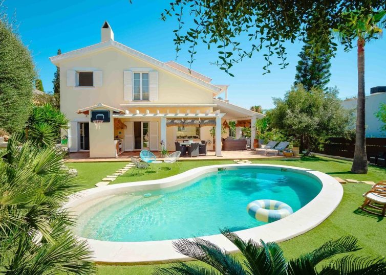 Haus mit Pool